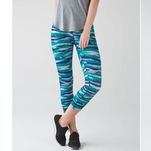 Lululemon Wunder‎ Under Crop Hi-Rise Seven Wonders Multi Size 4